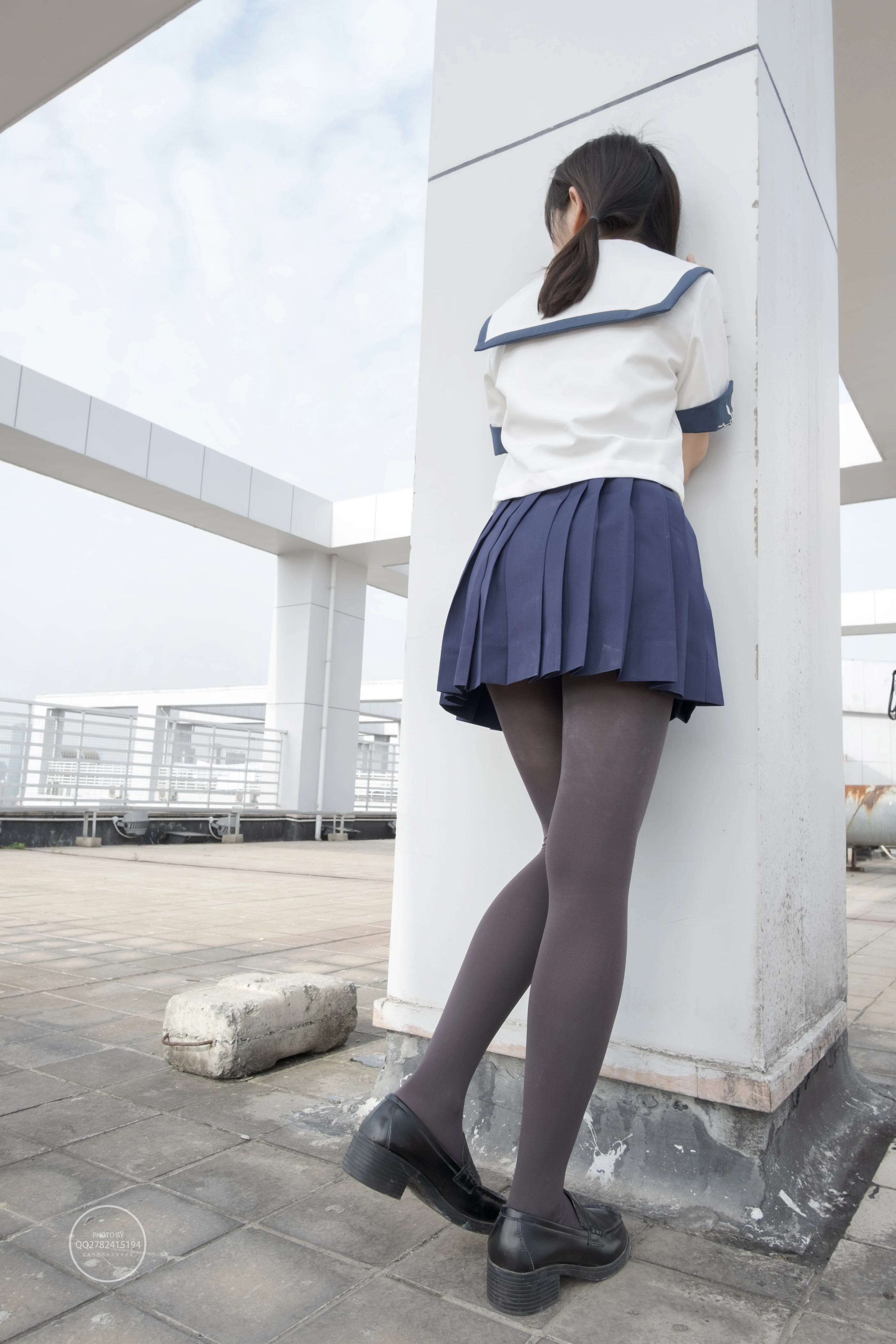 森萝财团 有料 NO.039 小香 天台上的JK灰丝美少女 [90P]插图8